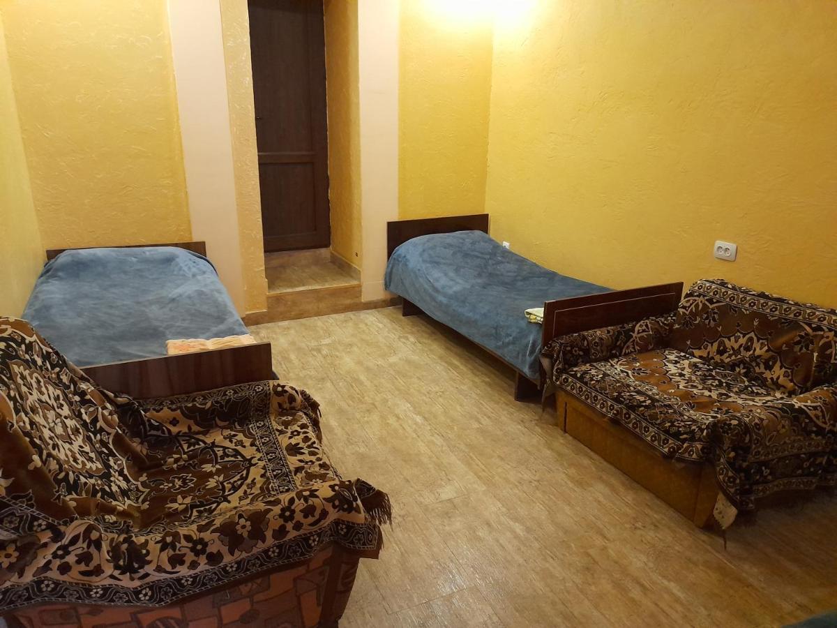 Guest House In Center Erivan Dış mekan fotoğraf