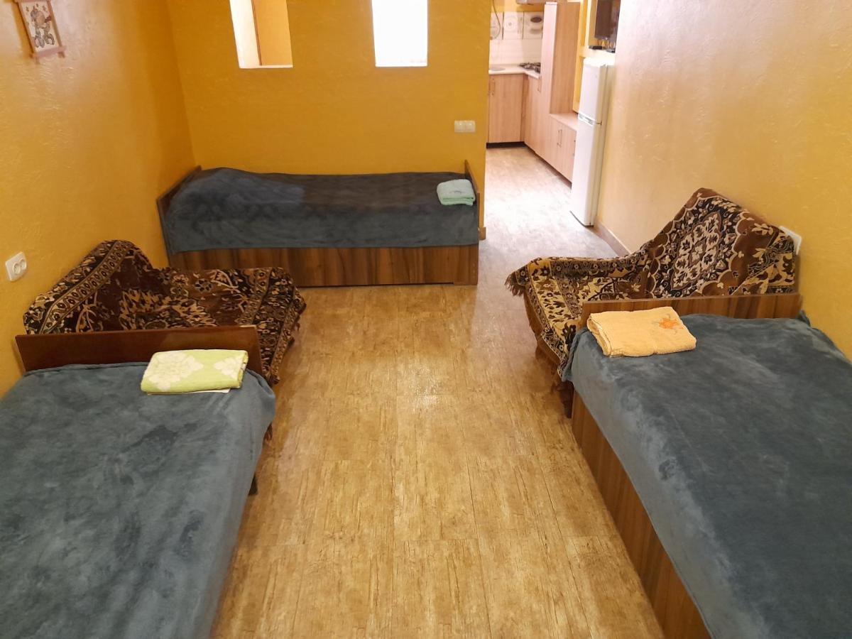 Guest House In Center Erivan Dış mekan fotoğraf