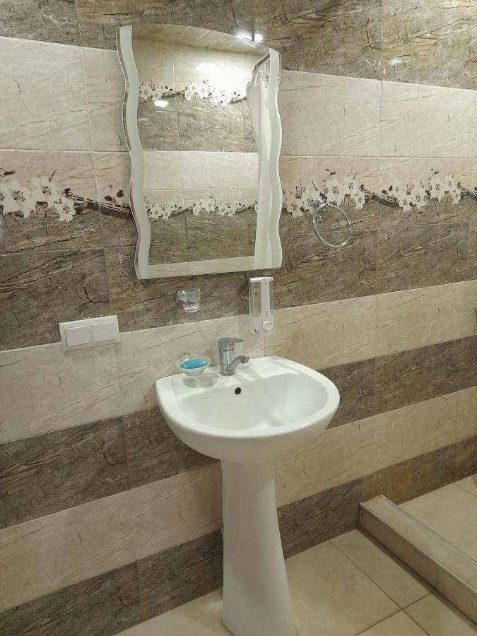 Guest House In Center Erivan Dış mekan fotoğraf