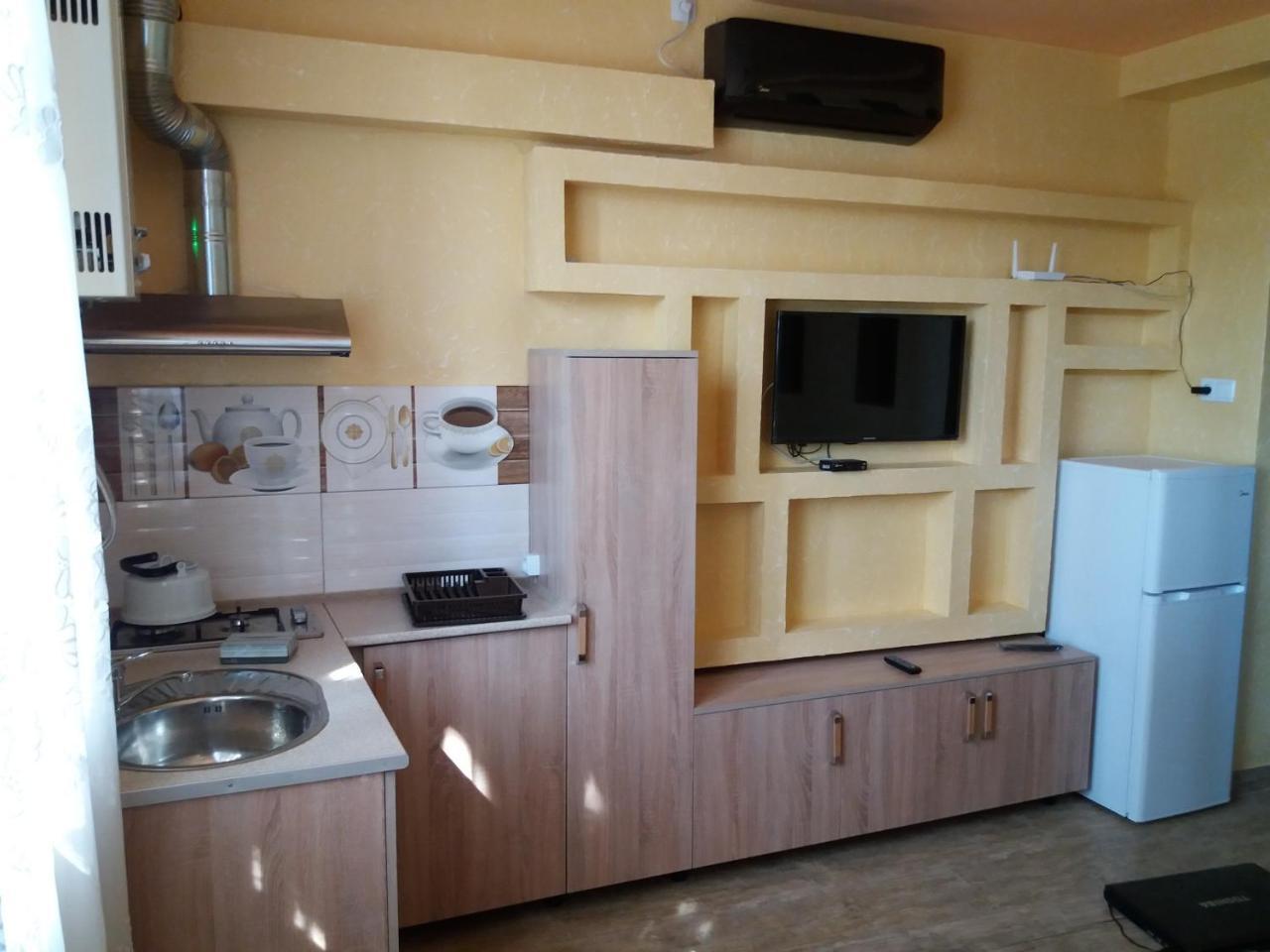 Guest House In Center Erivan Dış mekan fotoğraf
